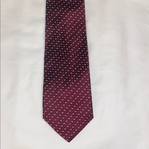 3/$15 The Custom Shop 100% Silk Burgundy Tie